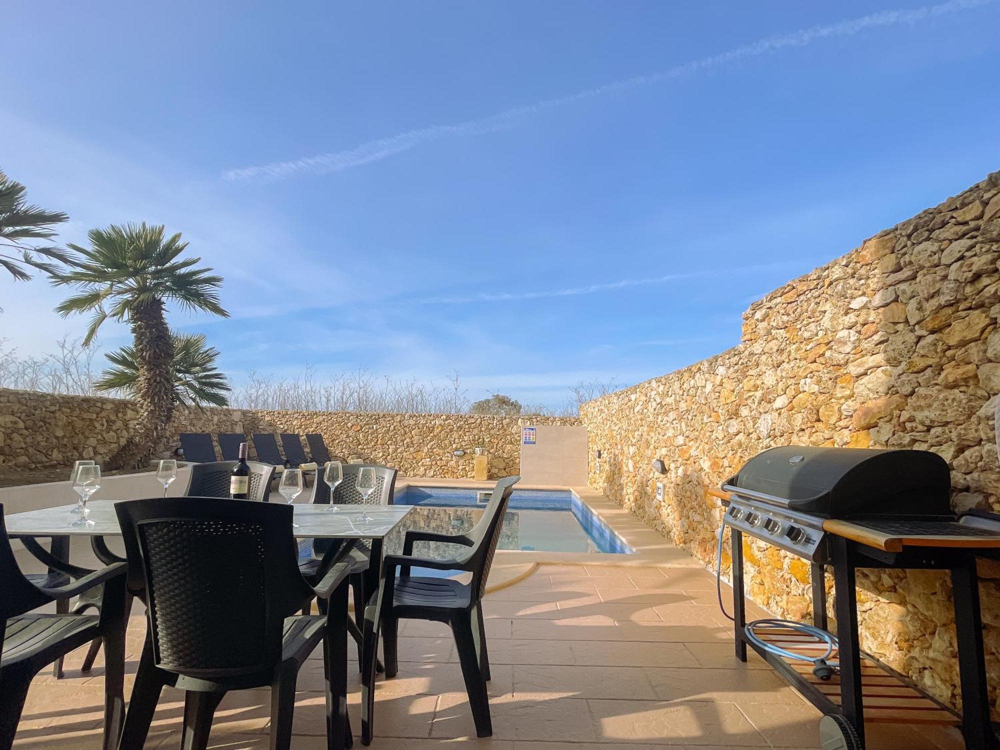 Villa Fieldend - Gozo Holiday Home Għarb Exterior foto